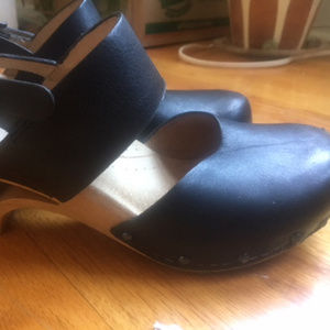 Dansko heels size 38